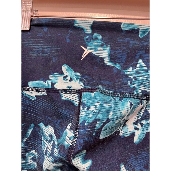 Old Navy Womens Capri Floral Print Leggings Yoga‎ Gym Wear Navy & Blue Medium - Picture 3 of 9